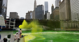 Plastik ördek yarışından yeşil şölene: Renkli görüntülerin merkezi Chicago Nehri