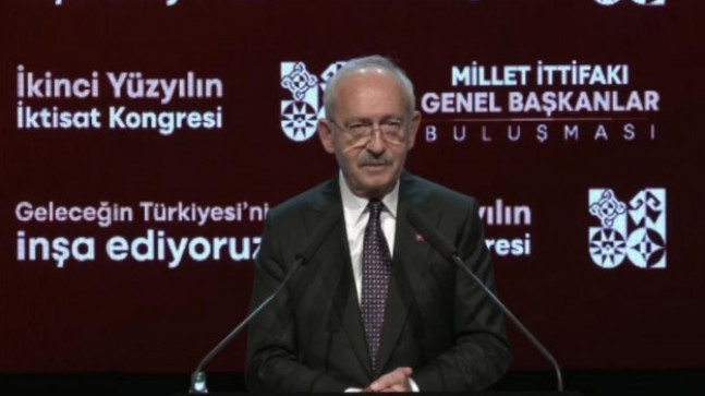 Güçlü bir demokrasi inşa edeceğiz