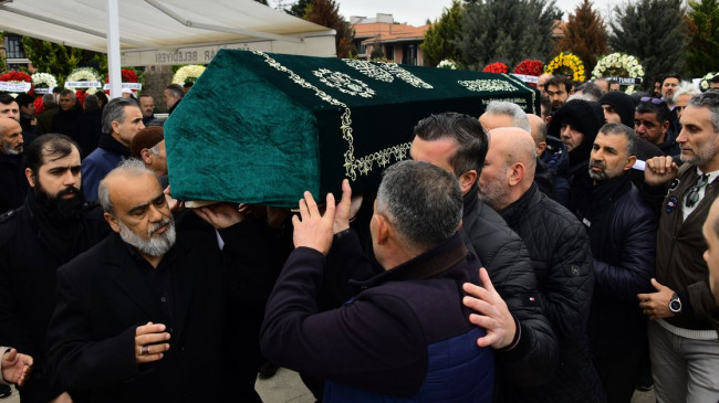 Son yolculuğuna uğurlandı