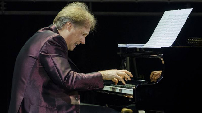 Ünlü piyanist Richard Clayderman, İstanbul’da konser verecek