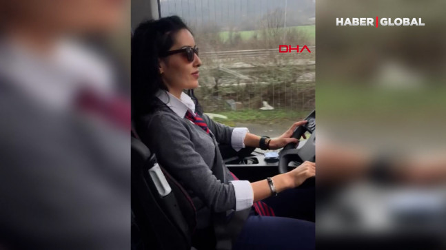 10 yıl otobüslerde hosteslik yapan Yeliz, kaptan oldu: Kadınlar daha dikkatli