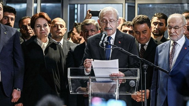 Meral Akşener'den koalisyonda gerilimi tırmandıracak sözler! O gün yaşananları tek tek anlattı: Ben değil masa kalktı