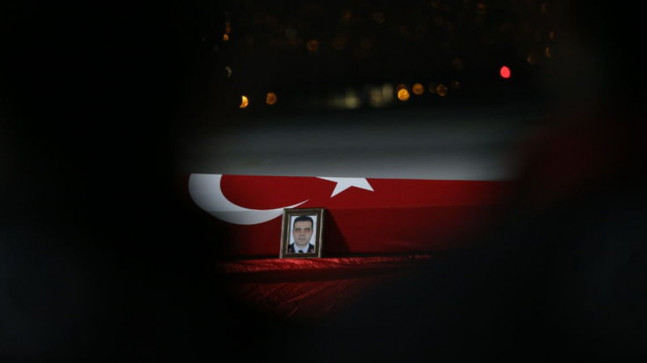 Kahramanmaraş’ta helikopter pervanesinin çarptığı Kıdemli Albay Oğuzhan Adalıoğlu şehit oldu