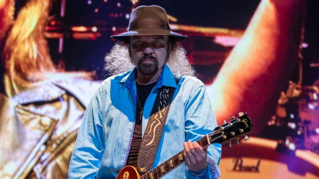 Efsanevi rock yıldızı Gary Rossington hayatını kaybetti