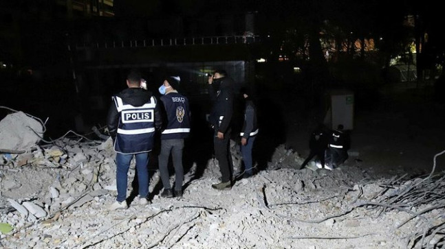 Enkazdan ’’çığlık geldi’’ ihbarı polisleri harekete geçirdi
