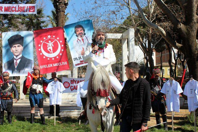 opr.-dr.-mehmet-bayindir-at-uzerinde-bagimsiz-milletvekili-adayligini-acikladi_5128_dhaphoto2