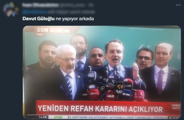 Erbakan ittifak kararını açıklarken herkes arkasındaki Davut Güloğlu'na odaklandı: Burada ne işi var?