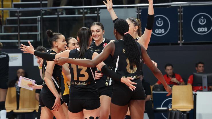 Vakıfbank, CEV Şampiyonlar Ligi'nde yarı finale yükseldi