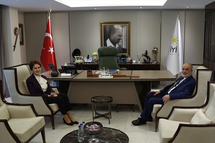 Temel Karamollaoğlu, Meral Akşener'i ziyaret etti