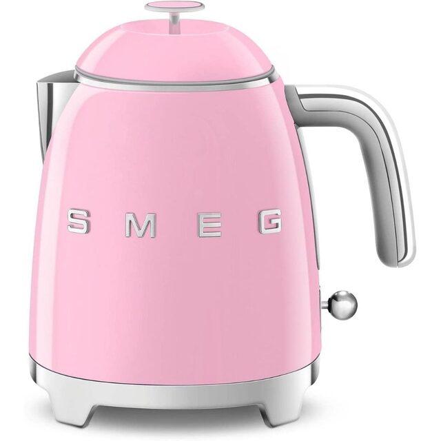 Kettle almak isteyenler için Smeg marka en havalı ve uzun ömürlü kettle modelleri